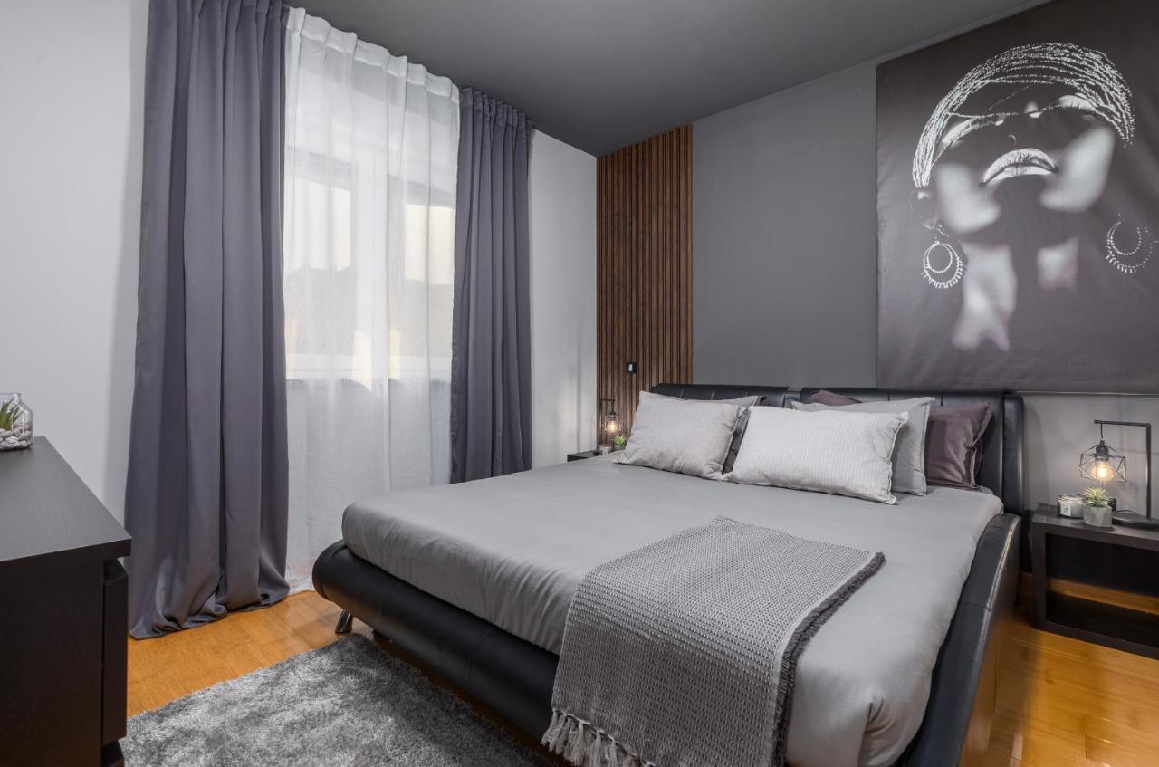 Lux Apartment Teo - New PUY Eksteriør bilde